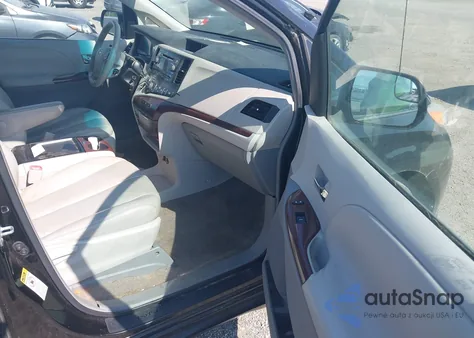 2011 Toyota Sienna Xle V6 из США, поврежденный, VIN 5TDYK3DC6BS061971